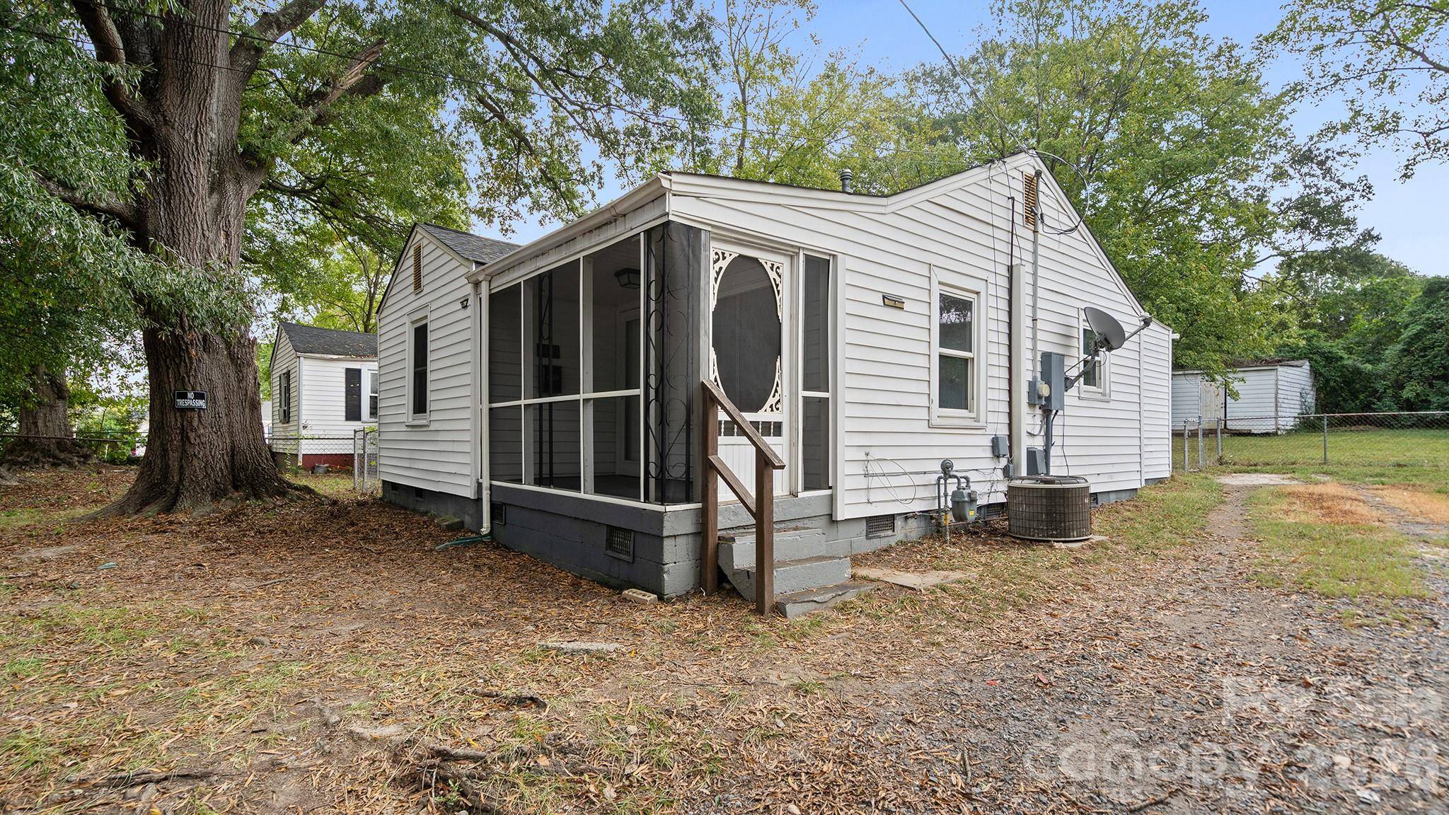 1409 Essex ST, Gastonia, NC 28052