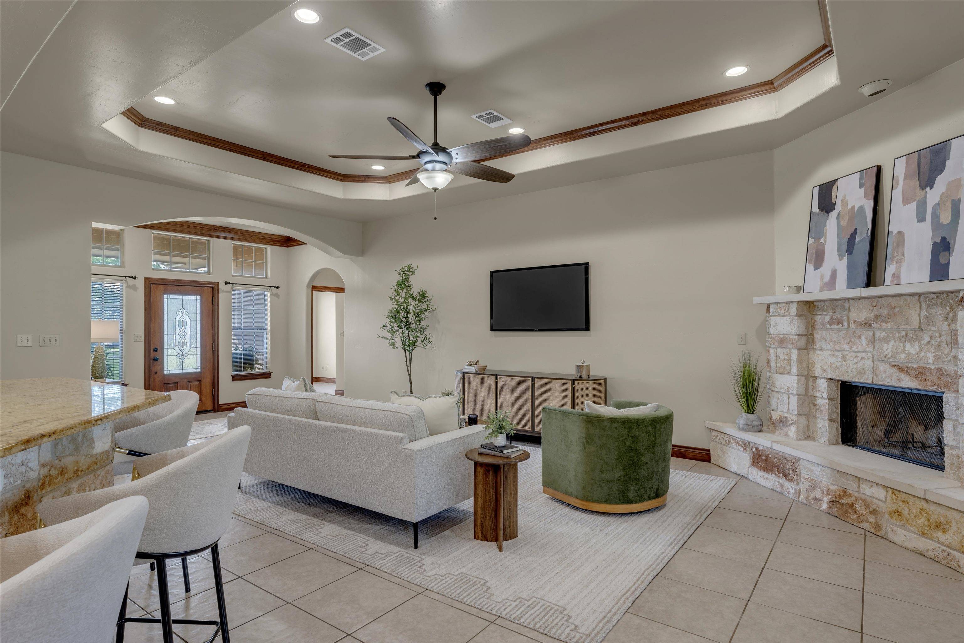 120 Zurita Trl, Marble Falls, TX 78654