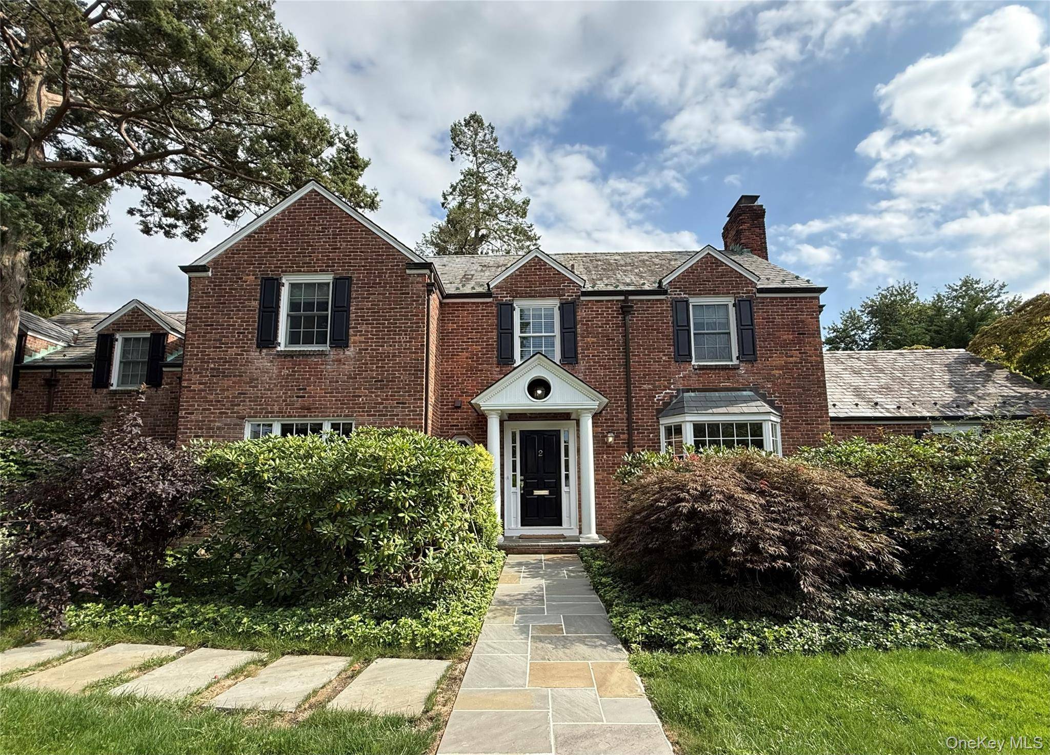 2 Saint Marks, Cold Spring Harbor, NY 11724