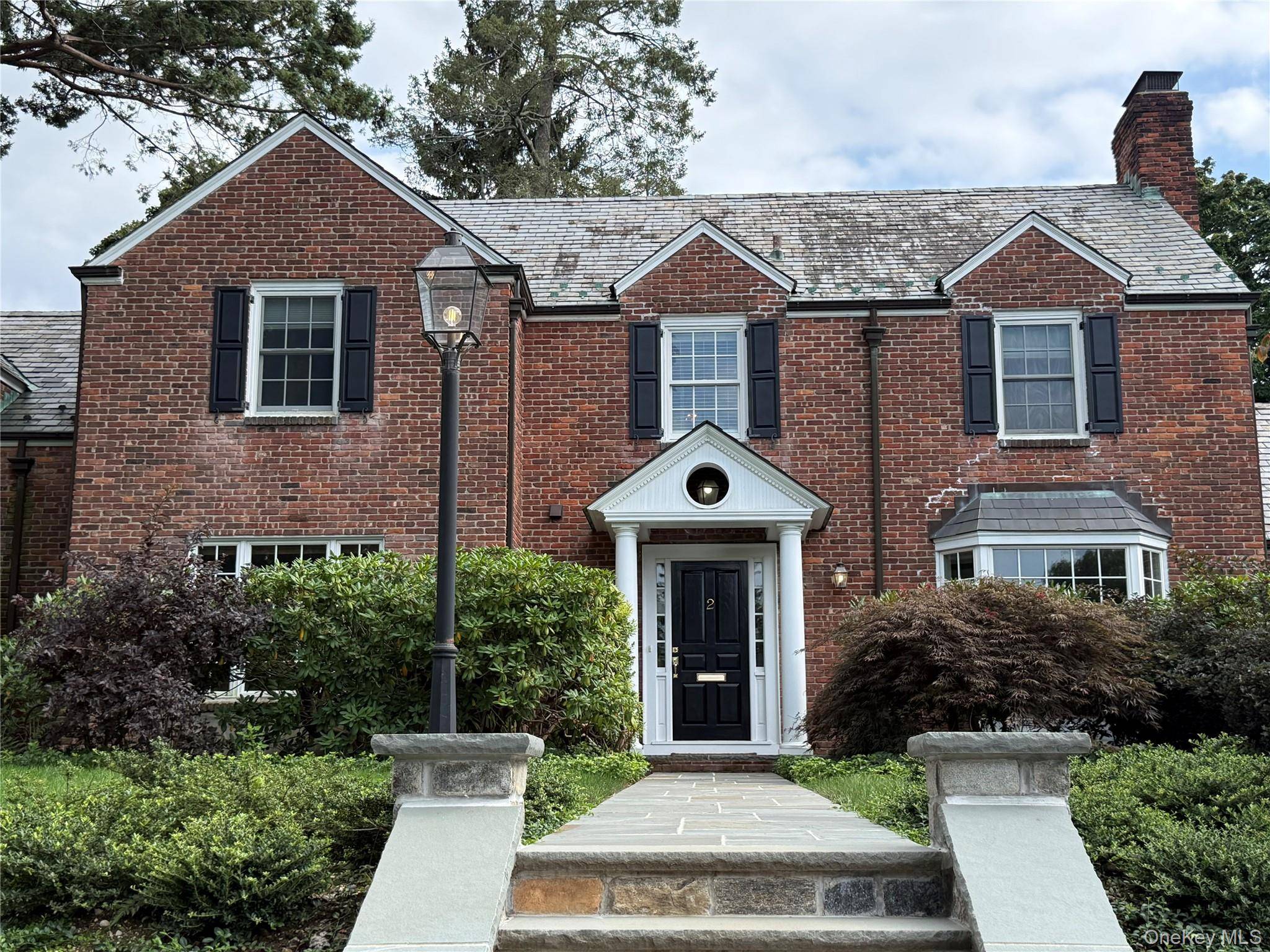 2 Saint Marks, Cold Spring Harbor, NY 11724