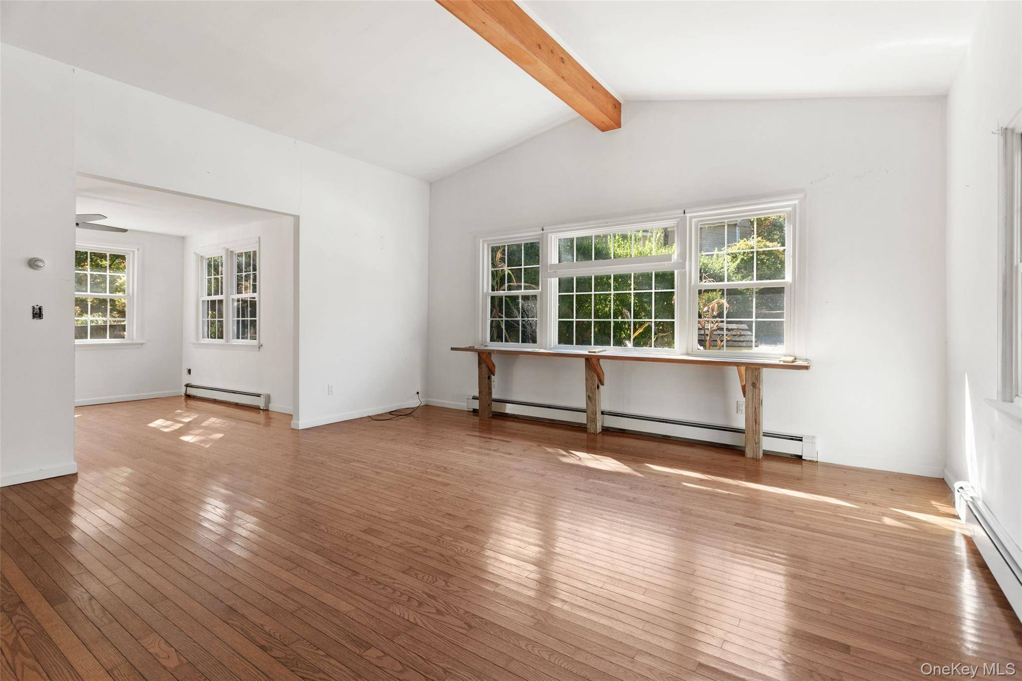14 Curry RD, Mahopac, NY 10541