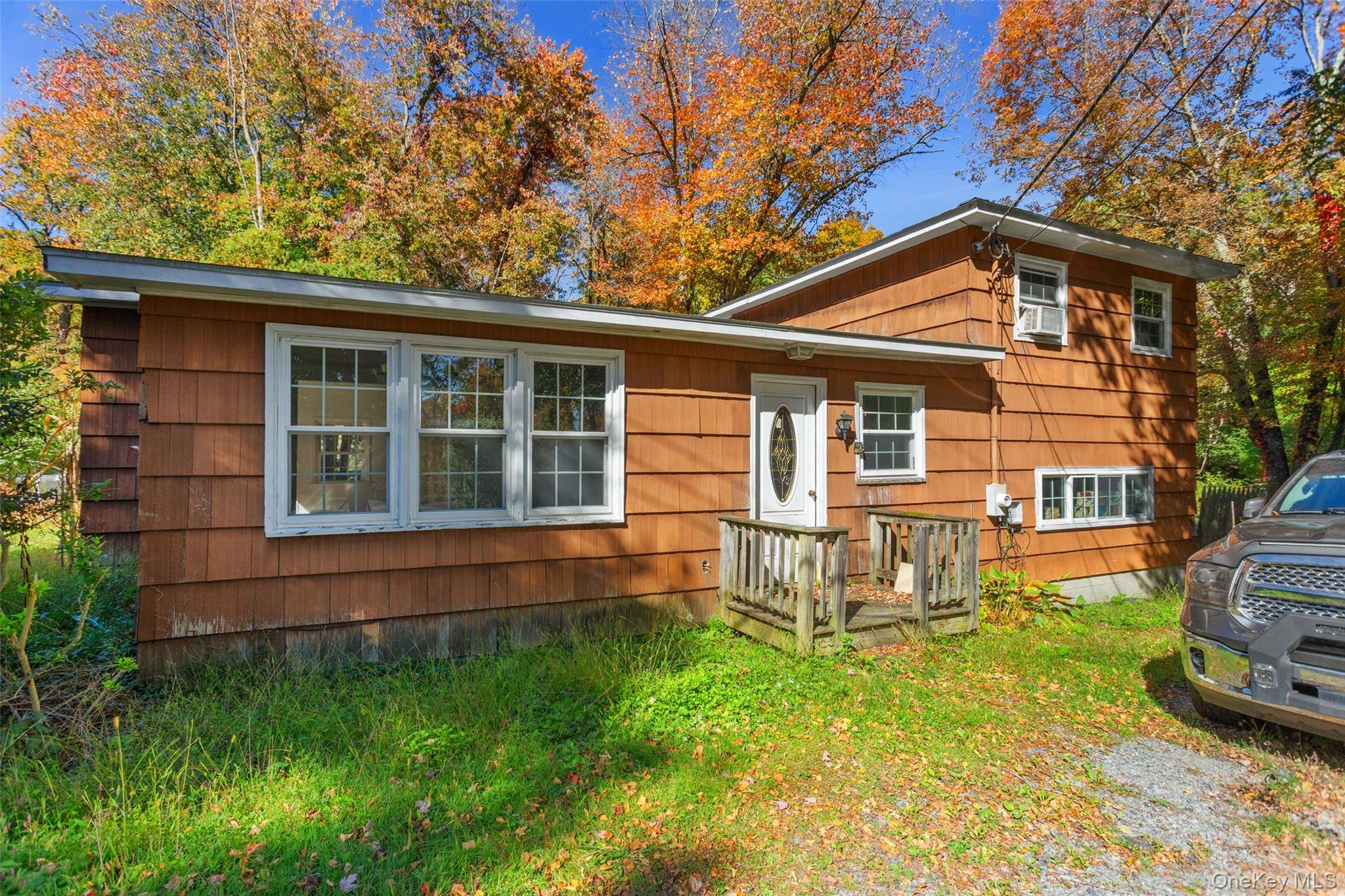 14 Curry RD, Mahopac, NY 10541