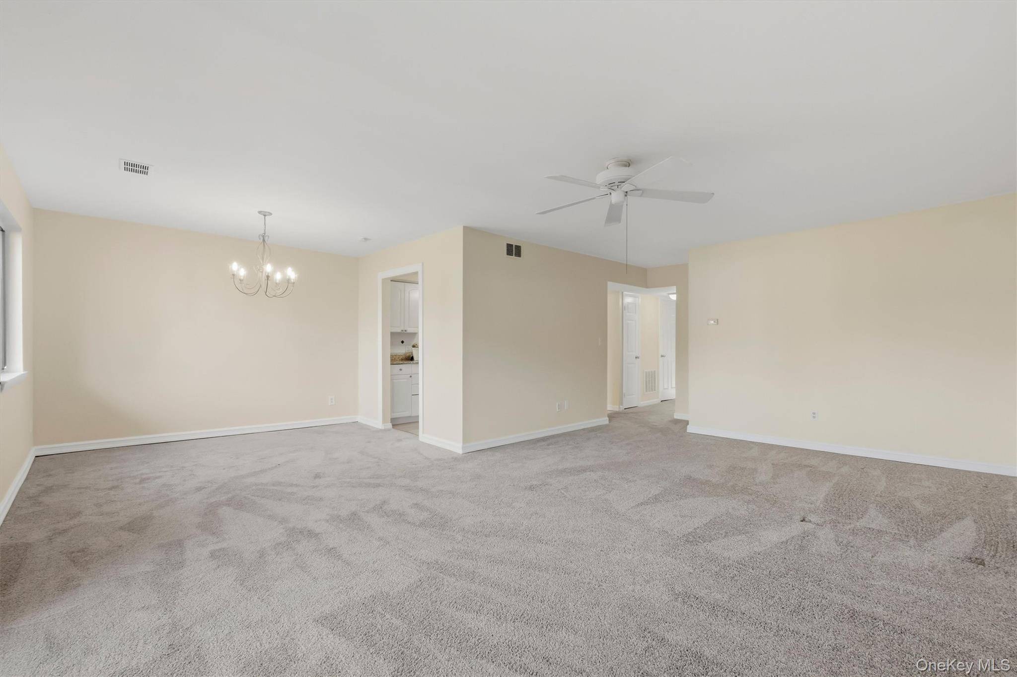 401 Cherry Hill DR, Poughkeepsie, NY 12603