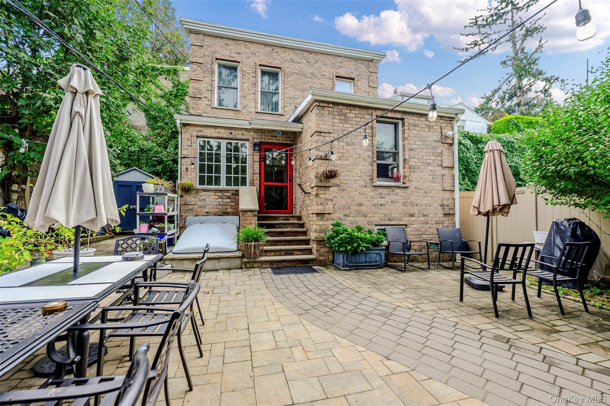 48 Clarendon AVE, Yonkers, NY 10701
