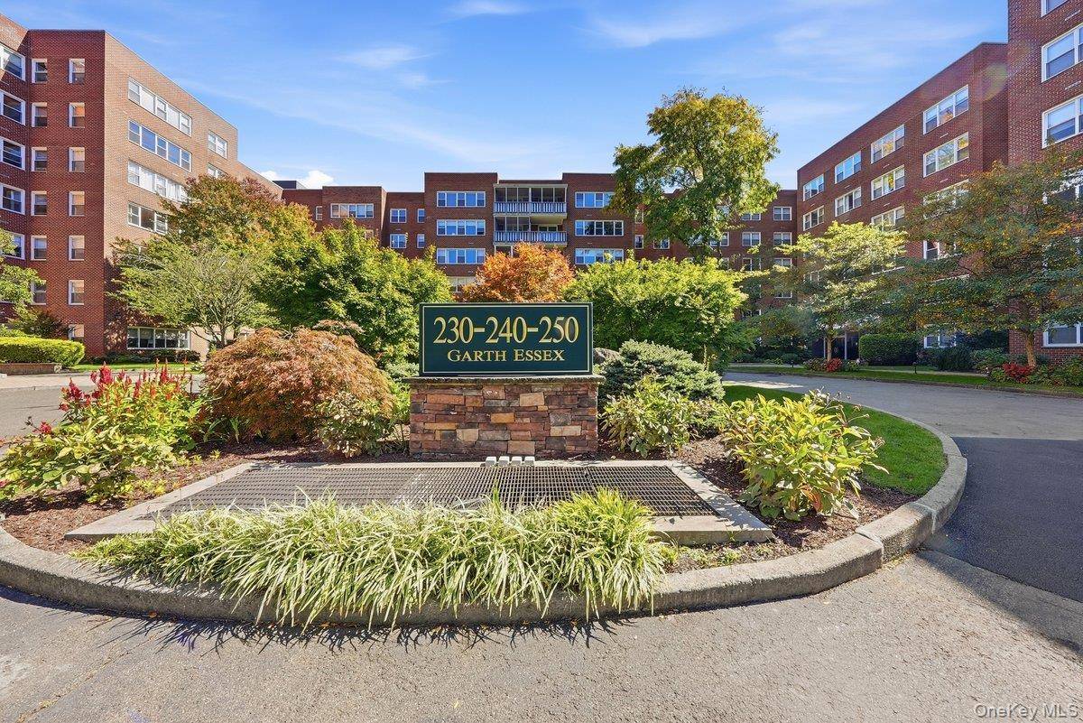 250 Garth RD #5B3, Scarsdale, NY 10583