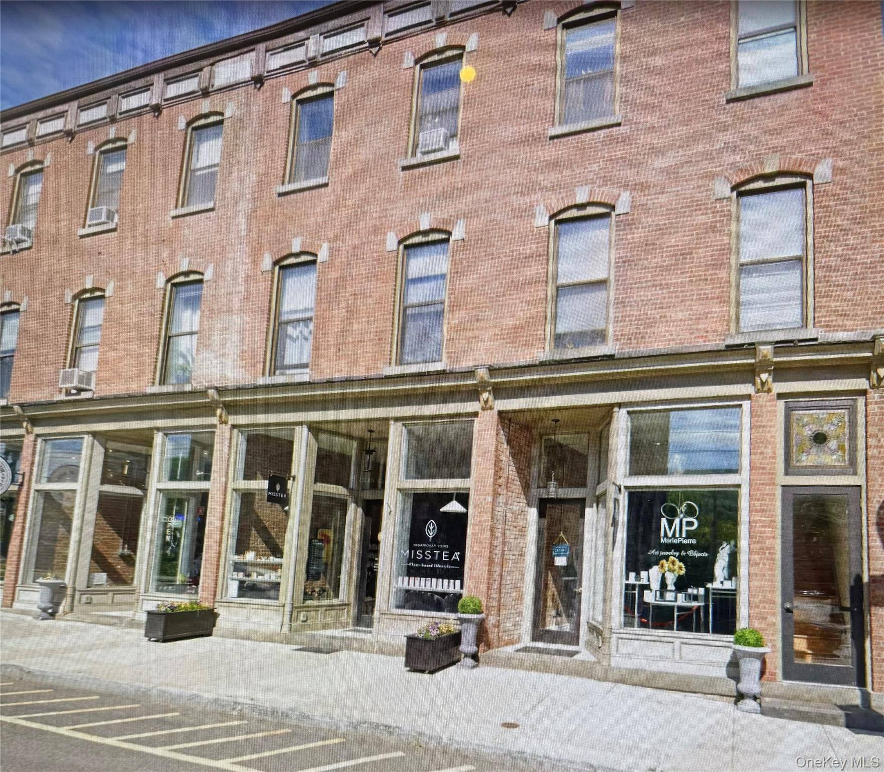 520 Main ST, Beacon, NY 12508