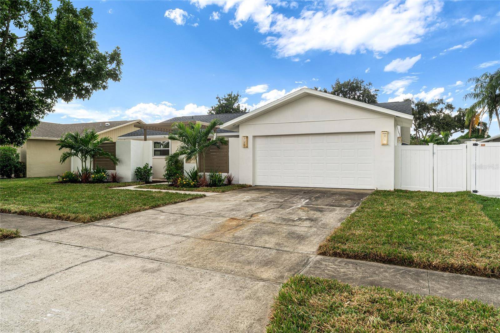 2456 TIMBERCREST CIR W, Clearwater, FL 33763