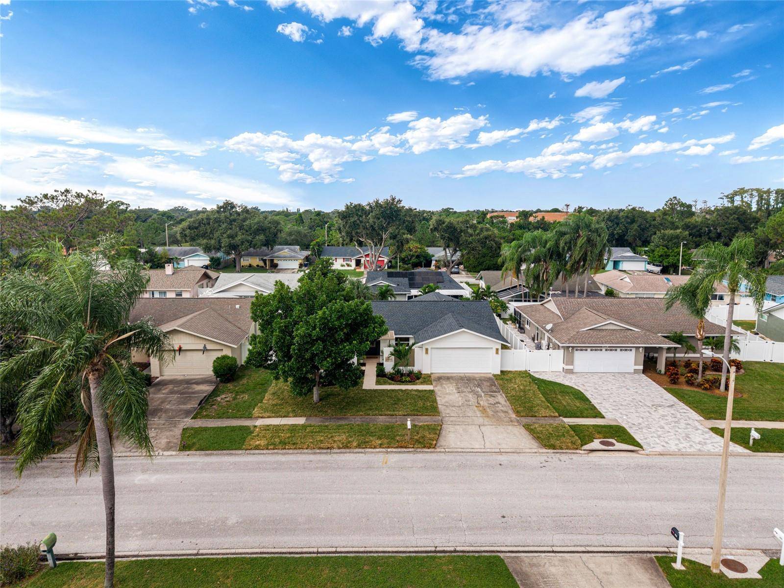 2456 TIMBERCREST CIR W, Clearwater, FL 33763