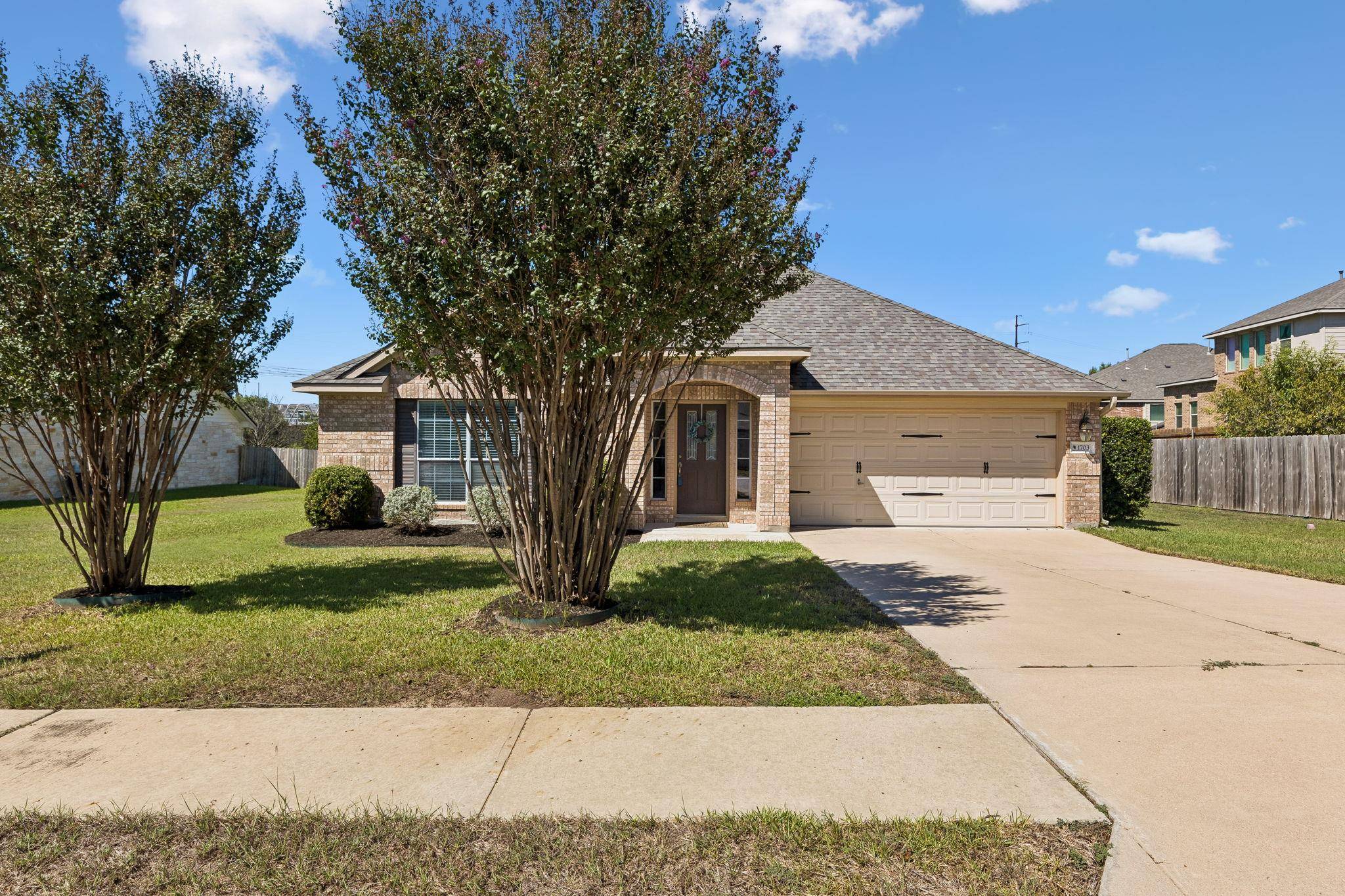 1703 Oakland DR, Cedar Park, TX 78613
