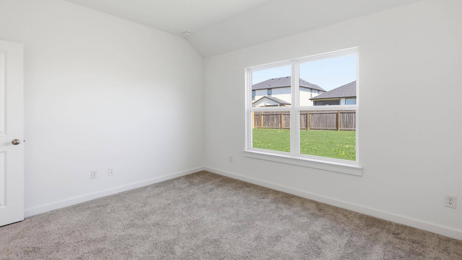 112 Hazy View RD, San Marcos, TX 78666