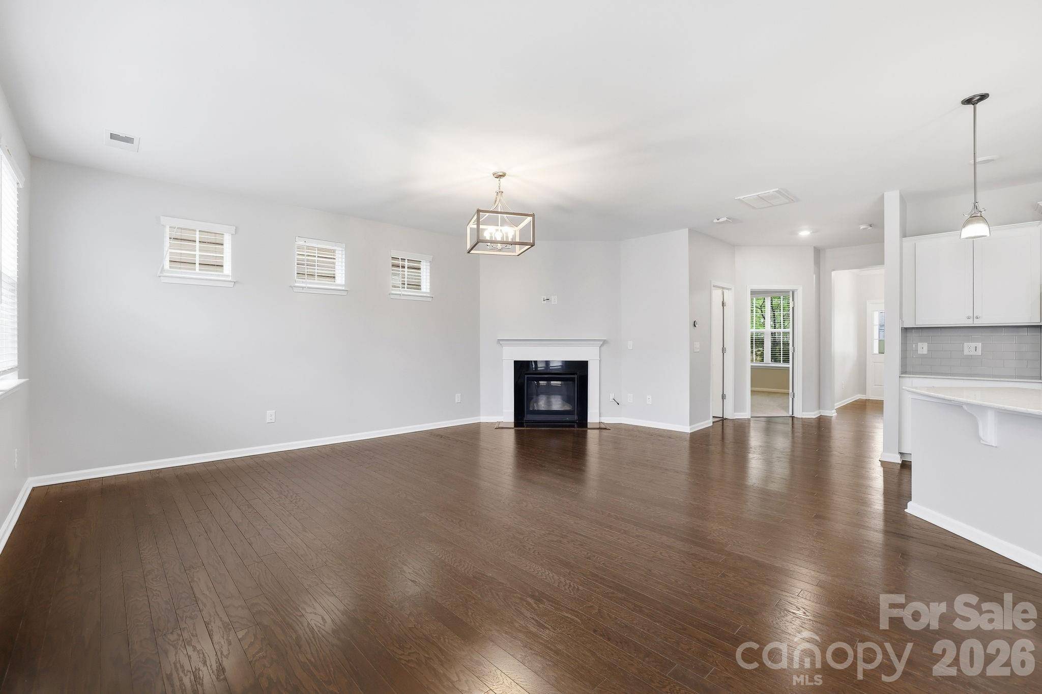 8123 Cornhill AVE, Charlotte, NC 28277