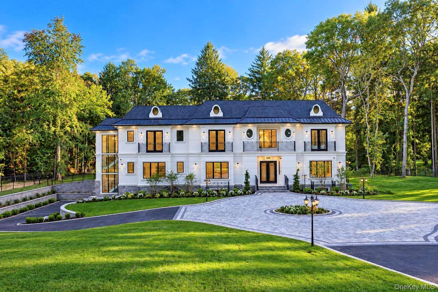 291 Muttontown Eastwoods RD, Muttontown, NY 11791