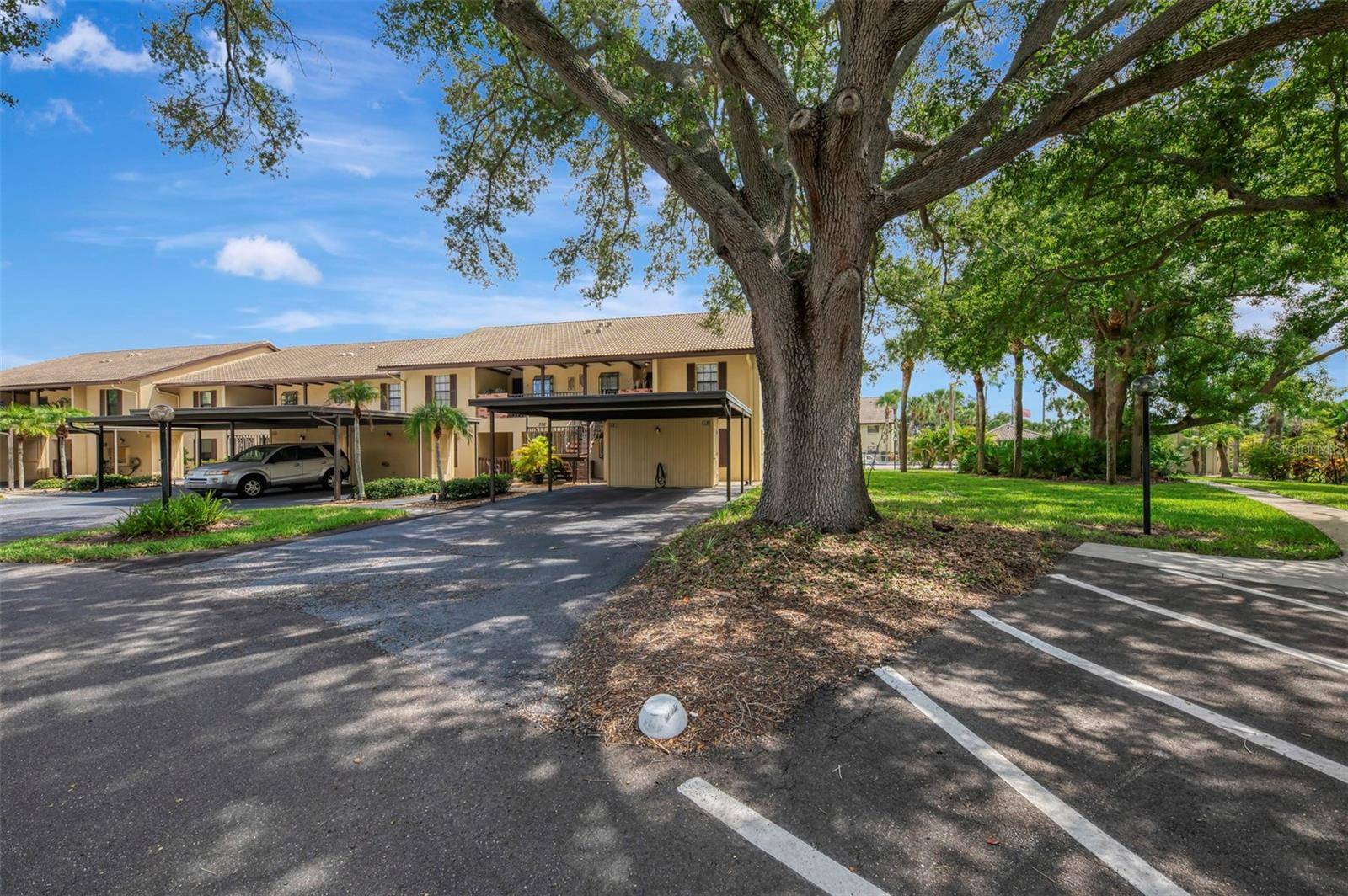 375 THREE LAKES LN #A, Venice, FL 34285