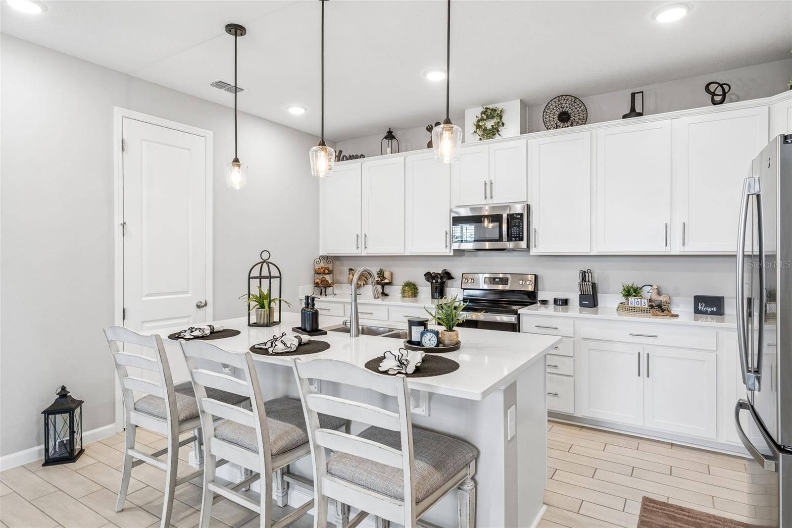 10381 CHURCH HAMMOCK RD, Leesburg, FL 34788