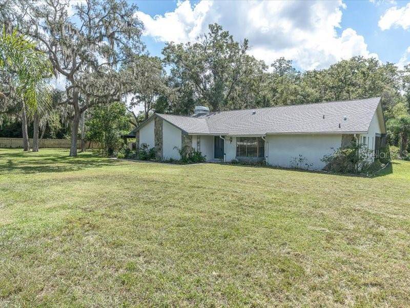 11211 PINE FOREST DR, New Port Richey, FL 34654