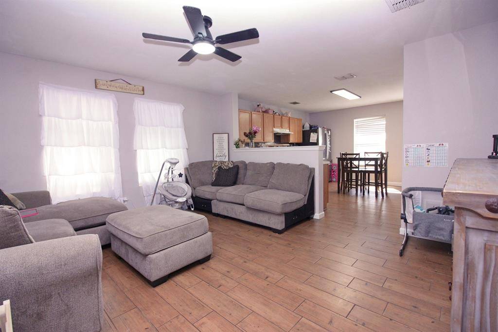 12609 Carpenter Lane, Rhome, TX 76078