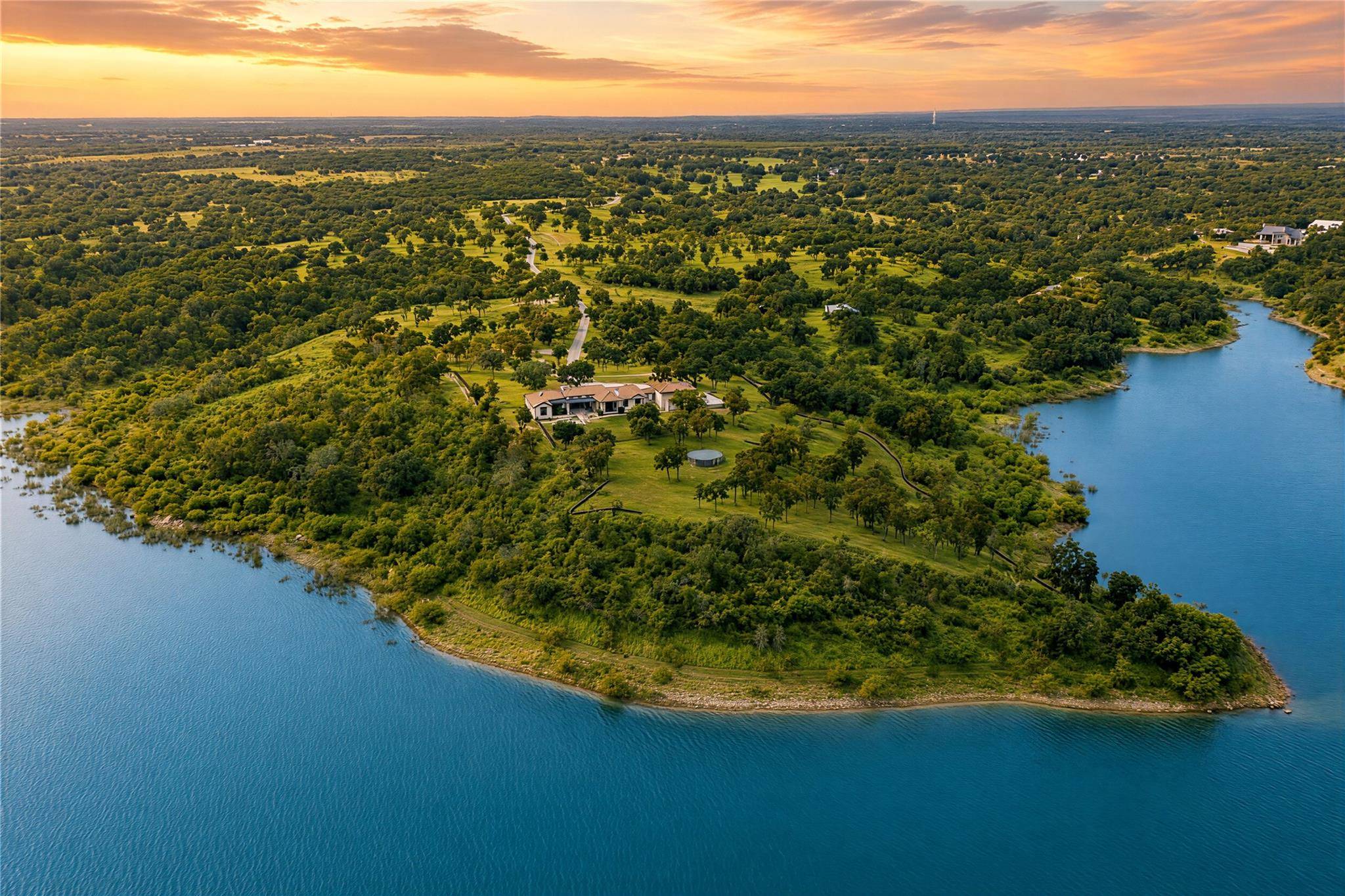 2035 County Road 410, Spicewood, TX 78669