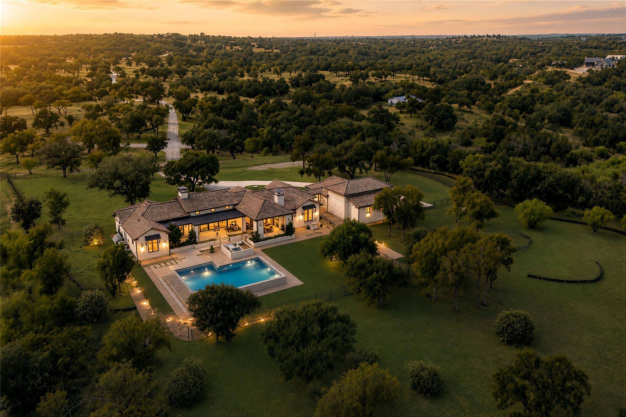 2035 County Road 410, Spicewood, TX 78669