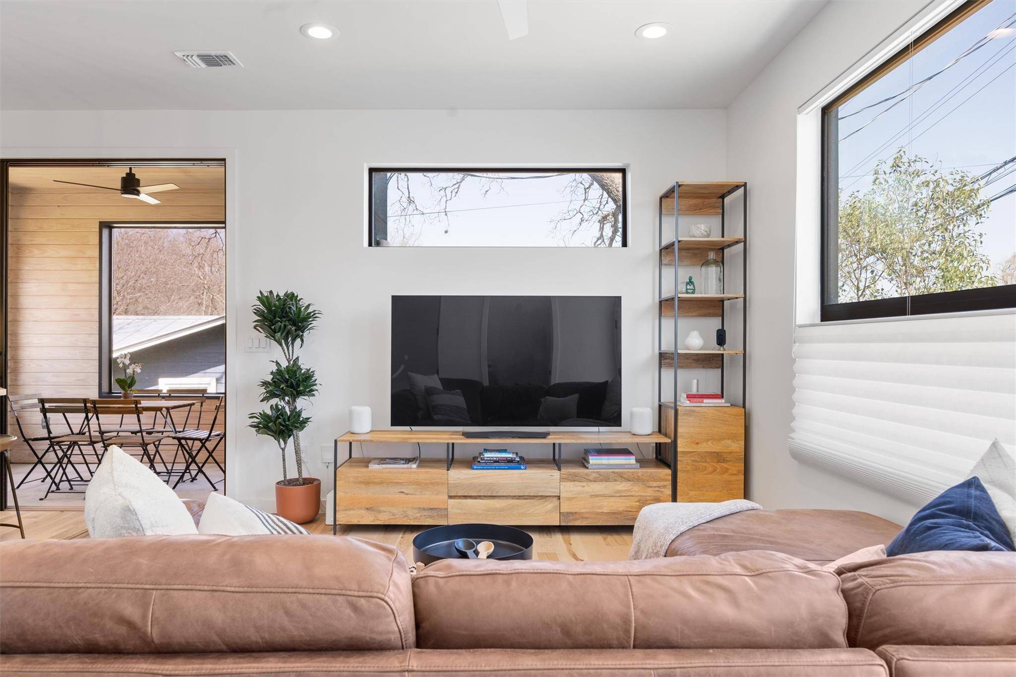 1202 Greenwood Ave, Austin, TX 78721