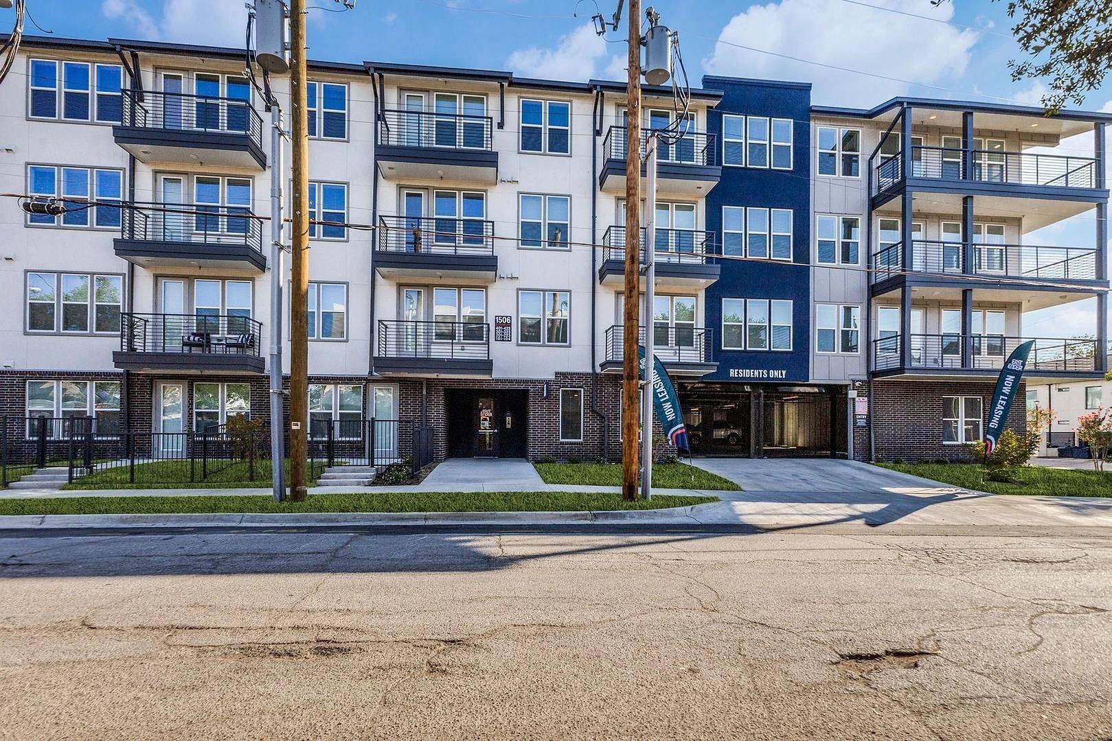 1506 N Prairie Ave #103, Dallas, TX 75204
