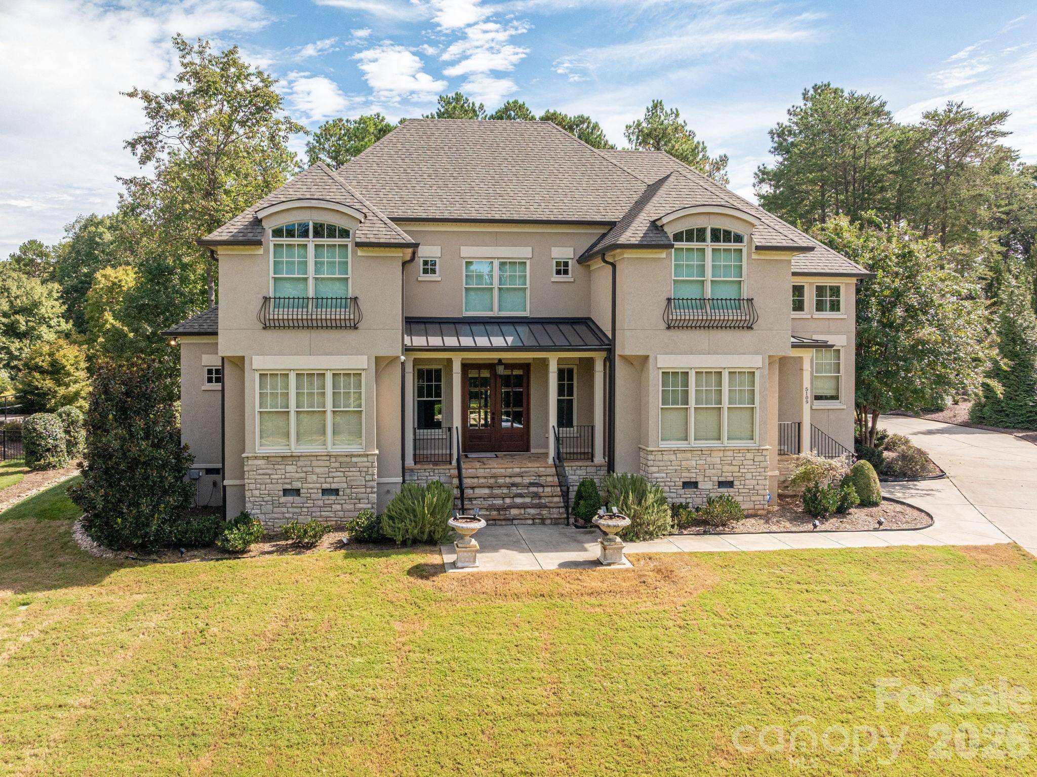 5109 Watermead LN, Belmont, NC 28012
