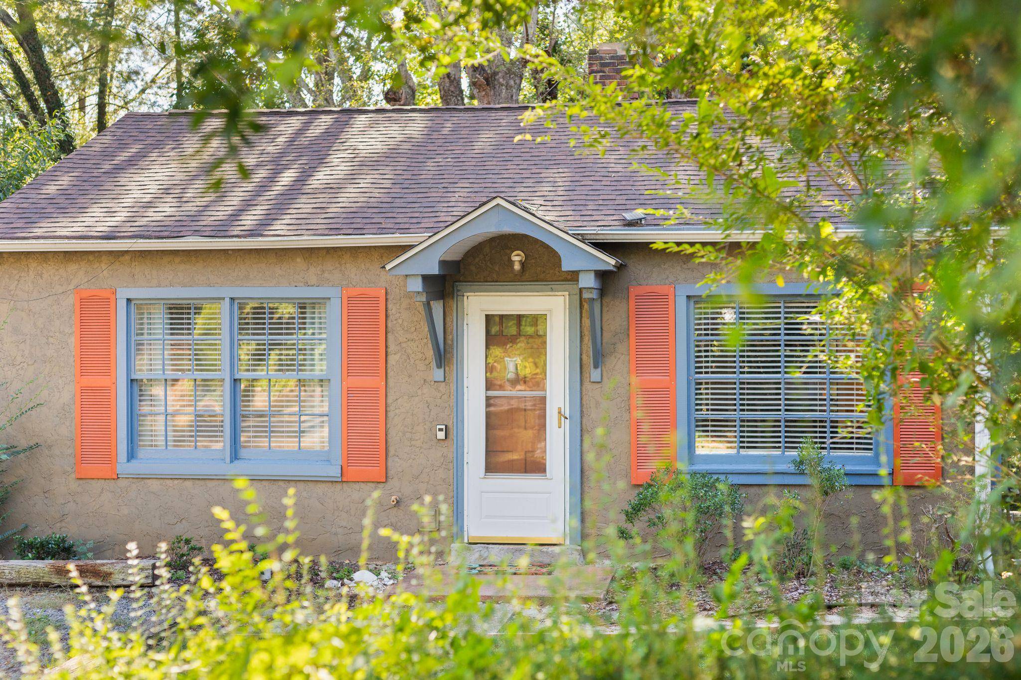 224 Aurora DR #3, Asheville, NC 28805