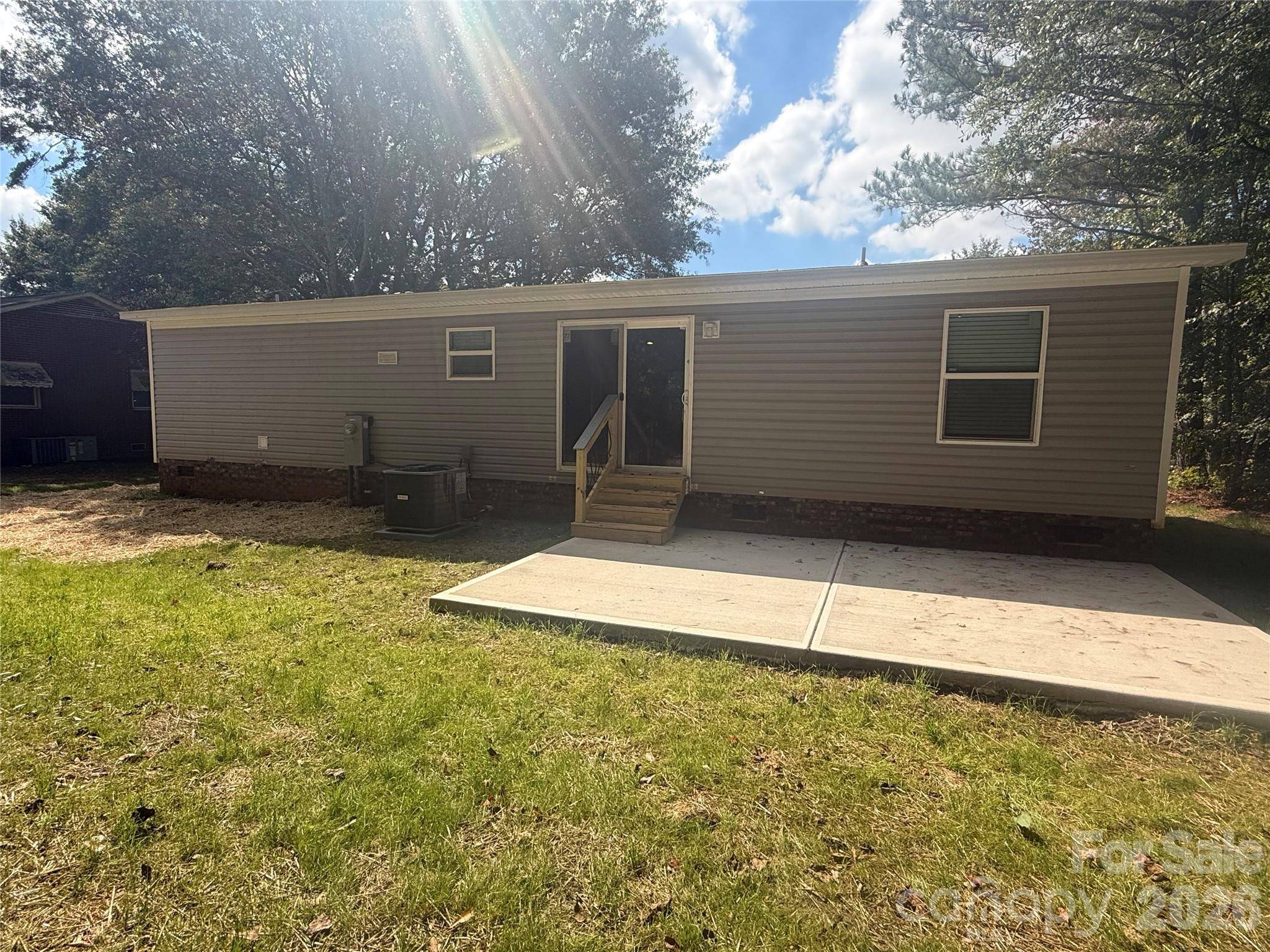 1810 Kingston RD, Shelby, NC 28150