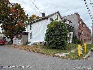 61 Pine Grove AVE, Kingston, NY 12401