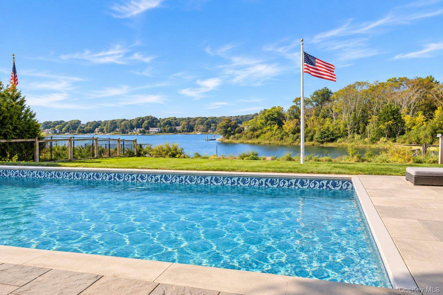 470 Goose Creek LN, Southold, NY 11971