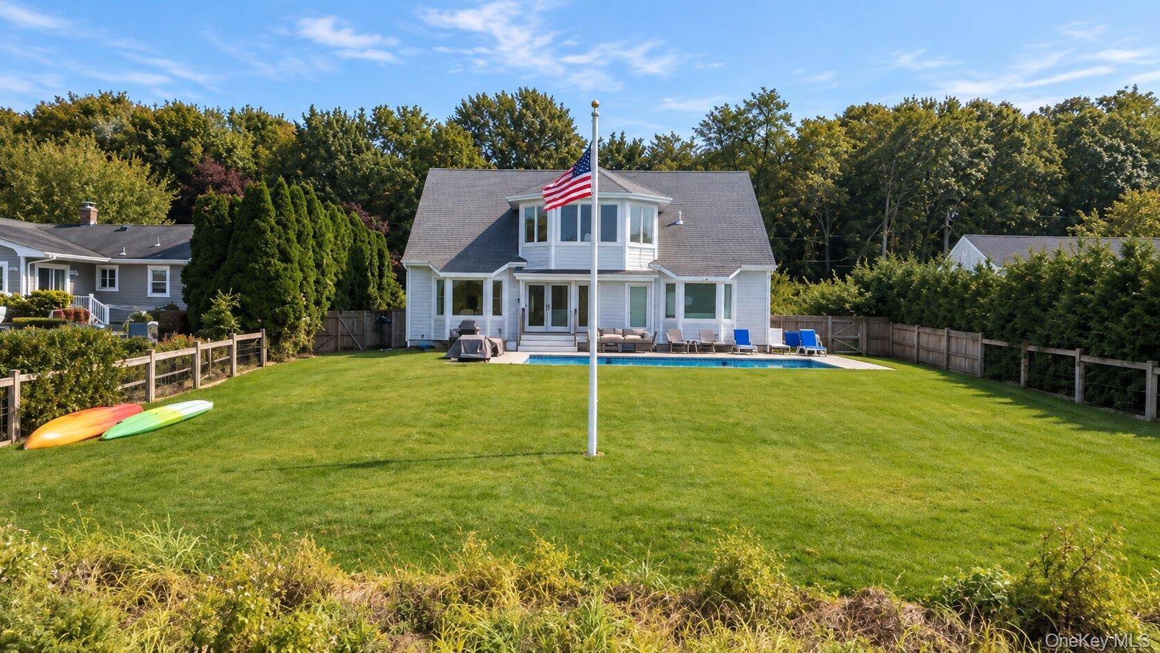 470 Goose Creek LN, Southold, NY 11971