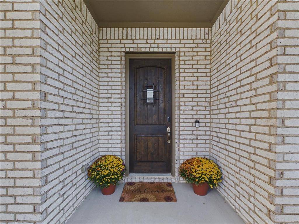506 Westwood Way Drive, Haslet, TX 76052