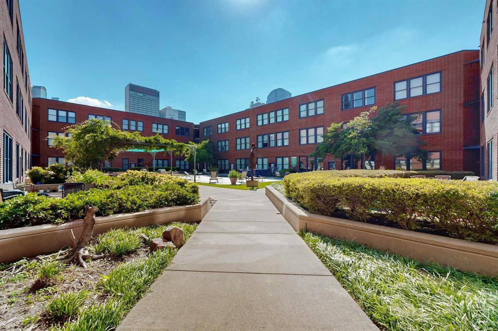 2502 Live Oak Street #217, Dallas, TX 75204