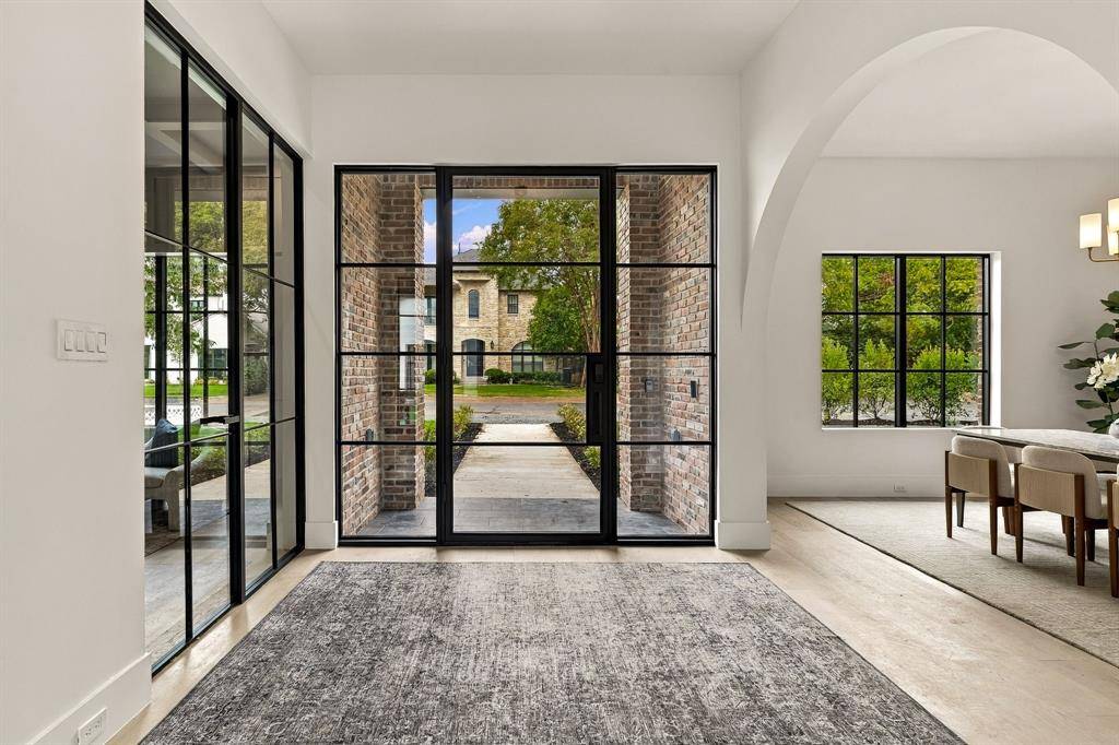 5122 Elsby Avenue, Dallas, TX 75209