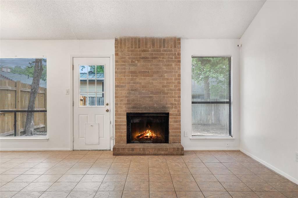 11435 Ptarmigan DR #A&B, Austin, TX 78758