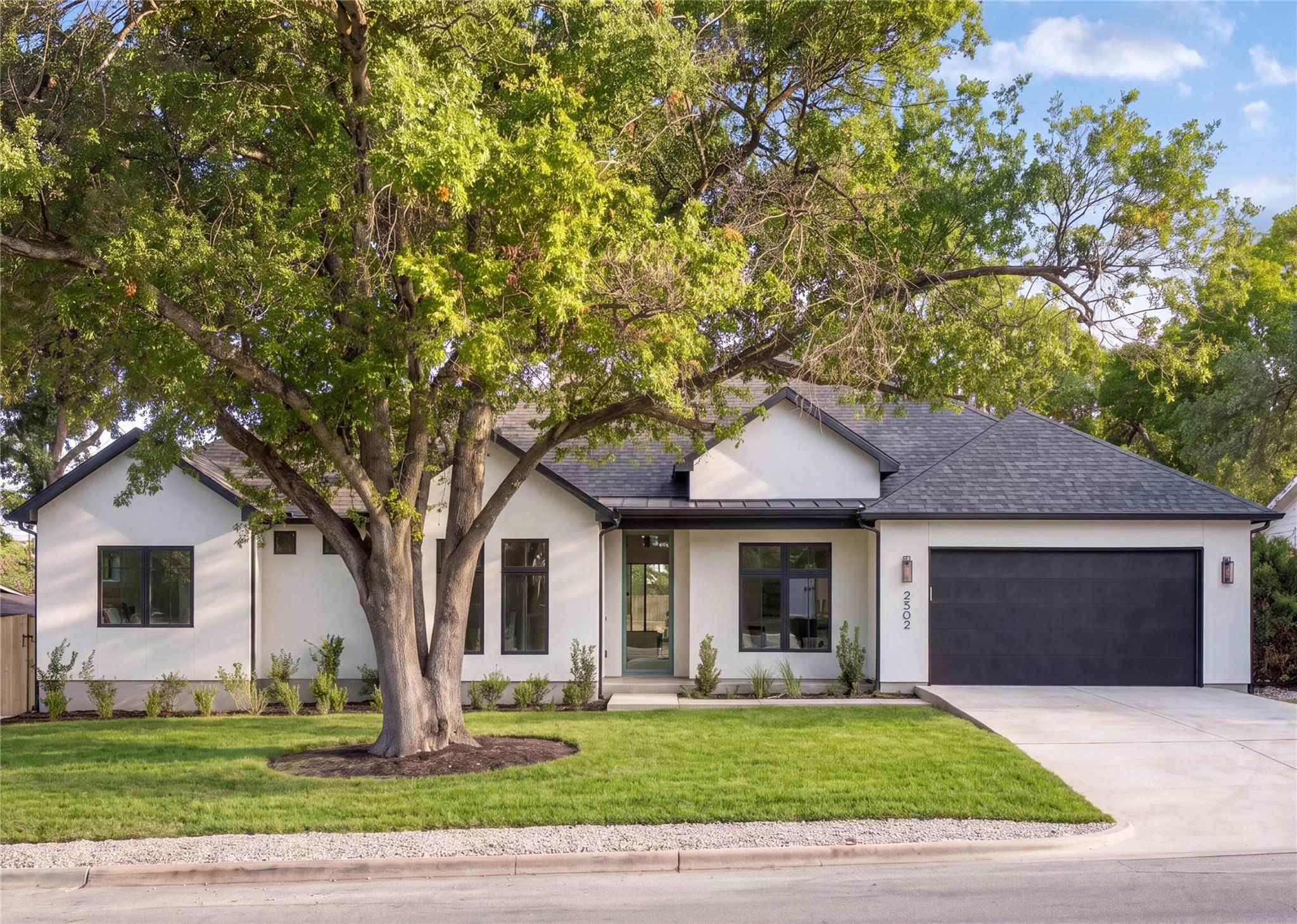 2502 Greenlawn PKWY, Austin, TX 78757