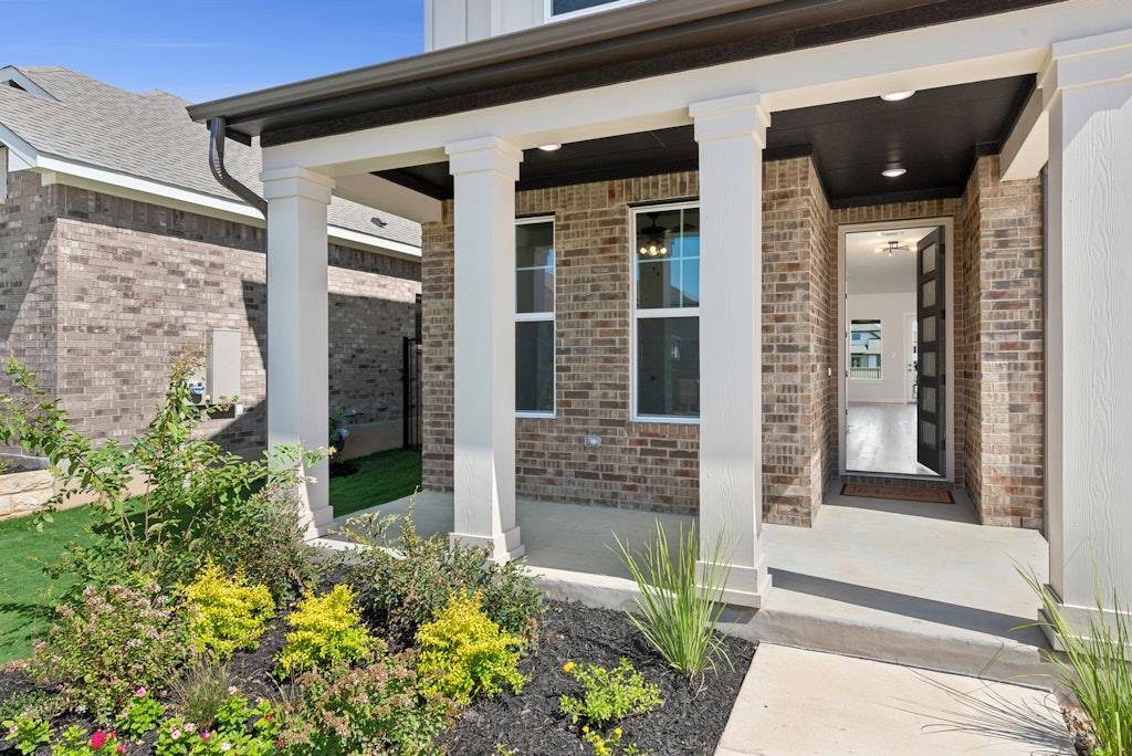 516 Palatino BND, Liberty Hill, TX 78642