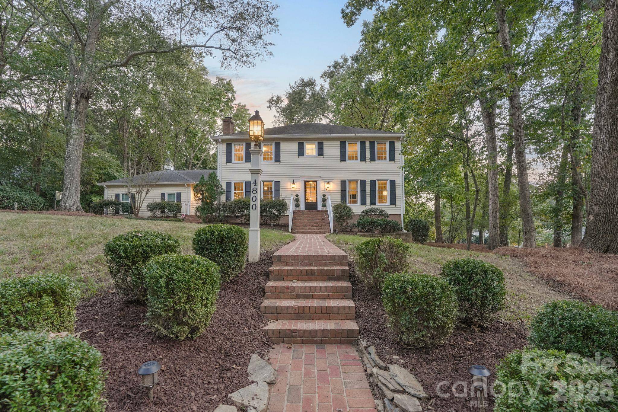 4800 Rockview CT, Charlotte, NC 28226