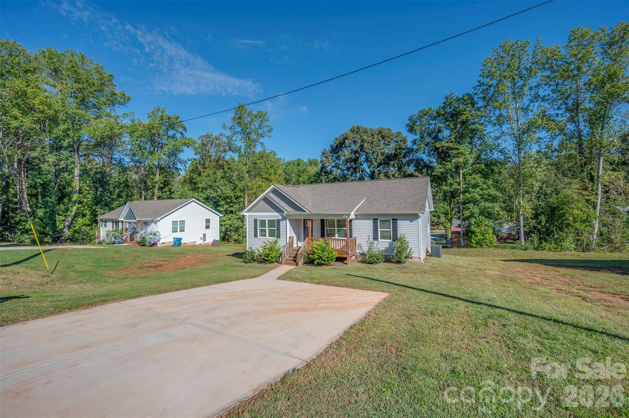 109 Orchard ST, Forest City, NC 28043
