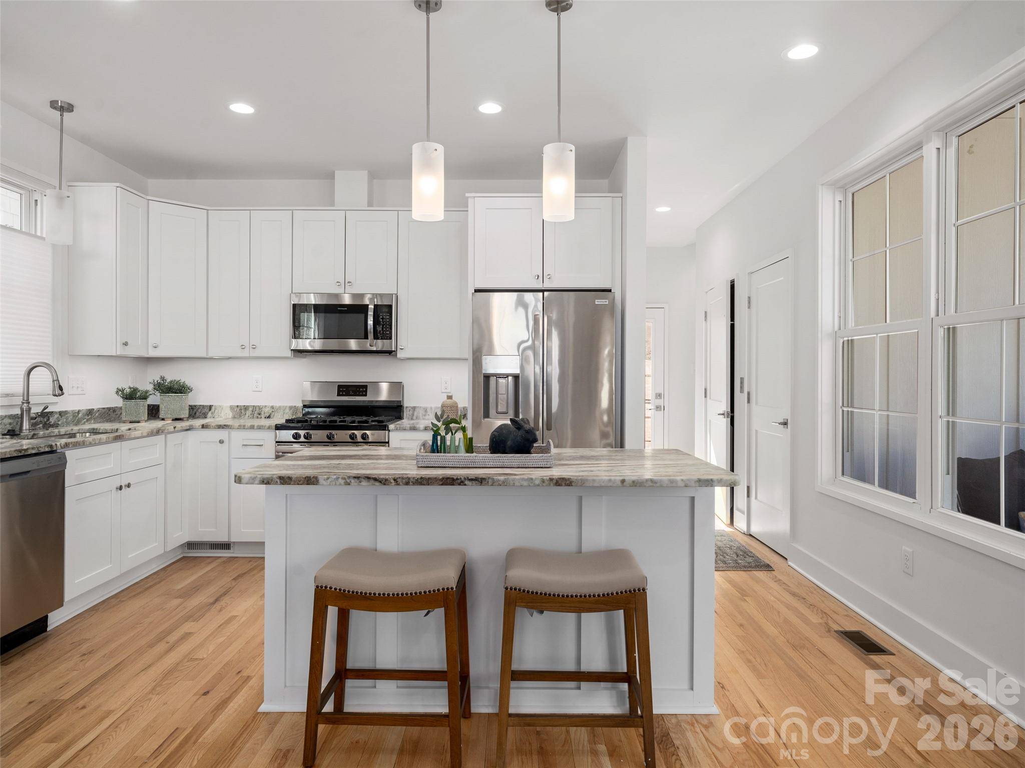 21 Skyvue CT #G, Saluda, NC 28773