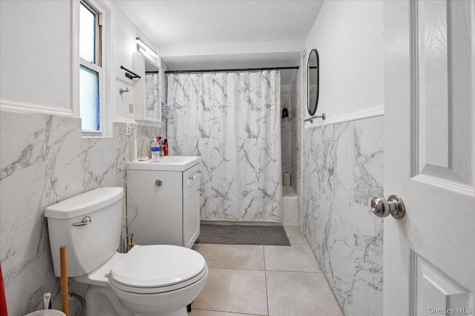 681 E 240th ST, Bronx, NY 10470