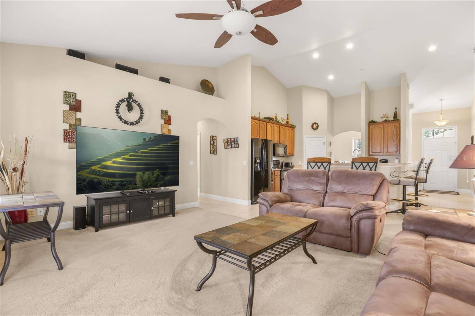 730 COUNTRY WALK CV, Eagle Lake, FL 33839
