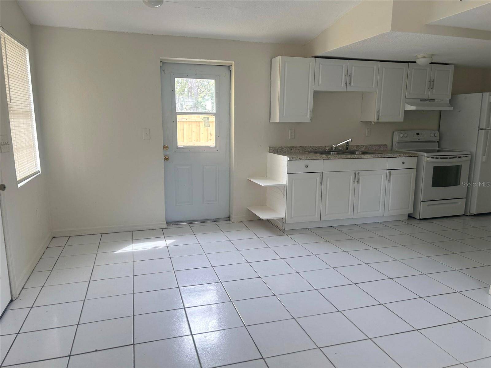 4402 N 72ND ST, Tampa, FL 33610