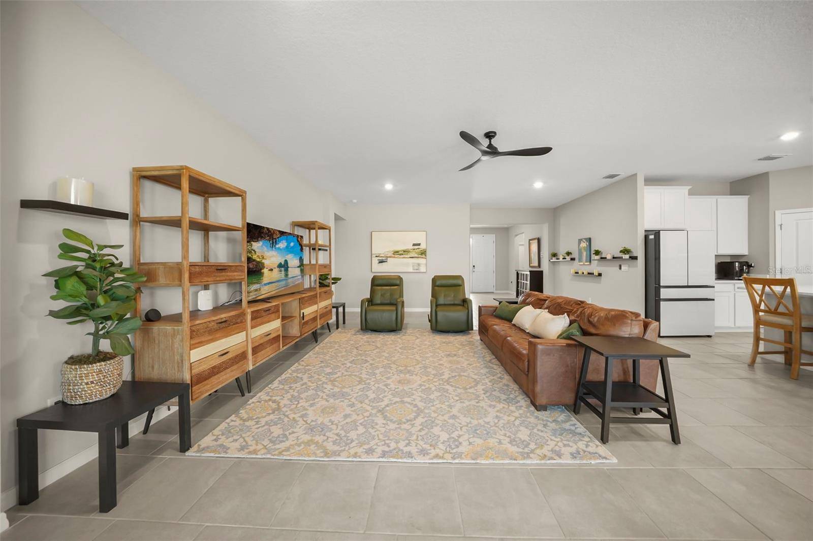 6016 WANDERING WILLOW DR, Wesley Chapel, FL 33545