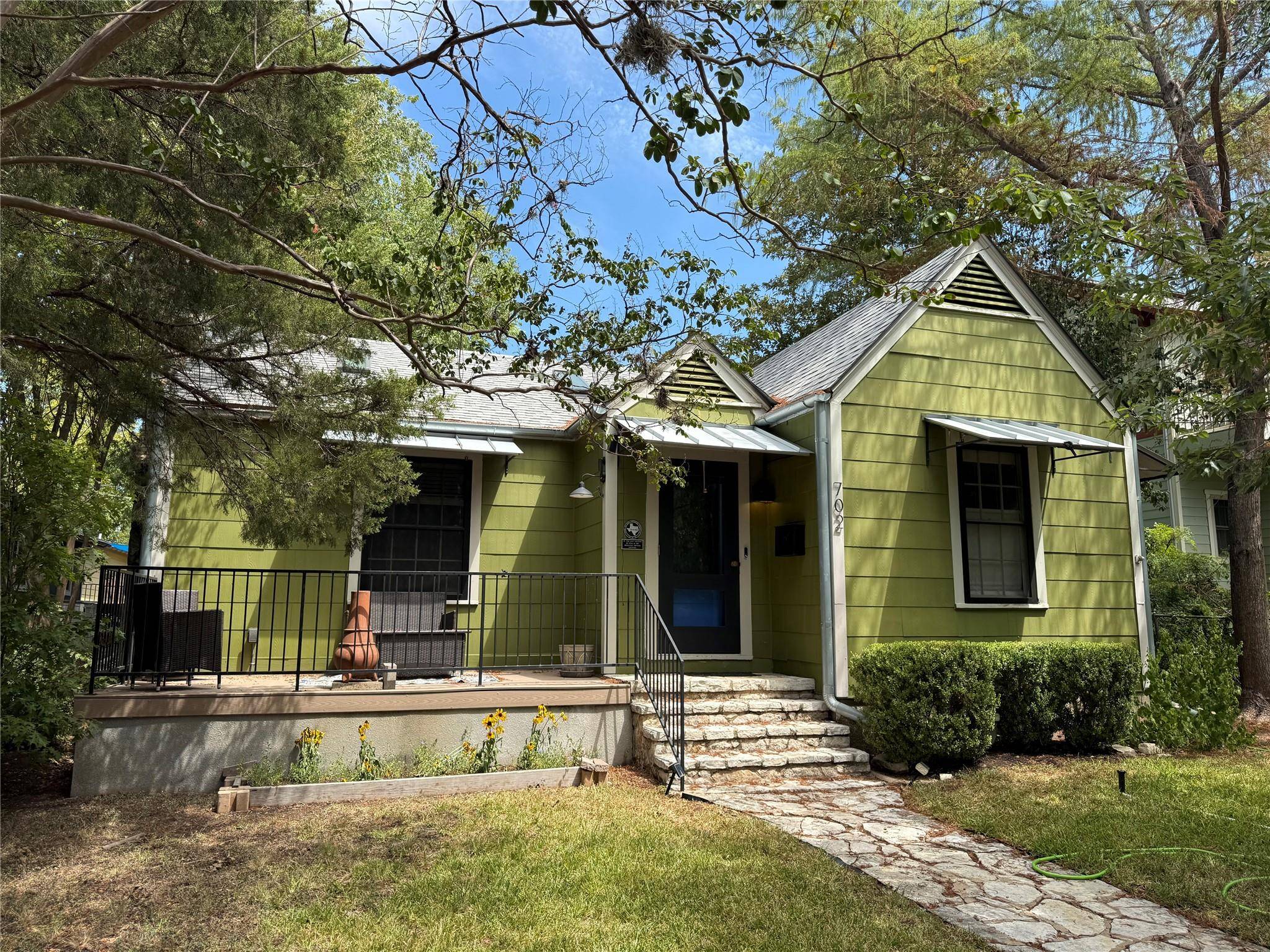 702 E 45th 1/2 ST, Austin, TX 78751