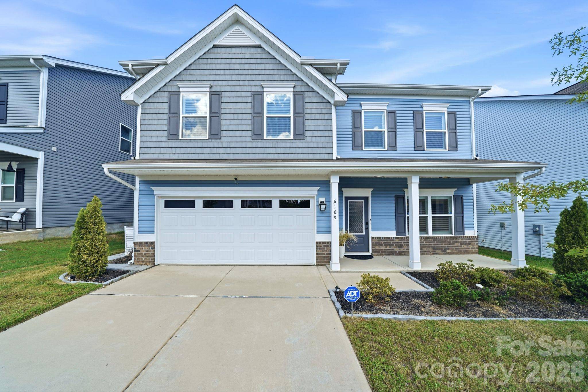 6109 Sunspear LN, Charlotte, NC 28212