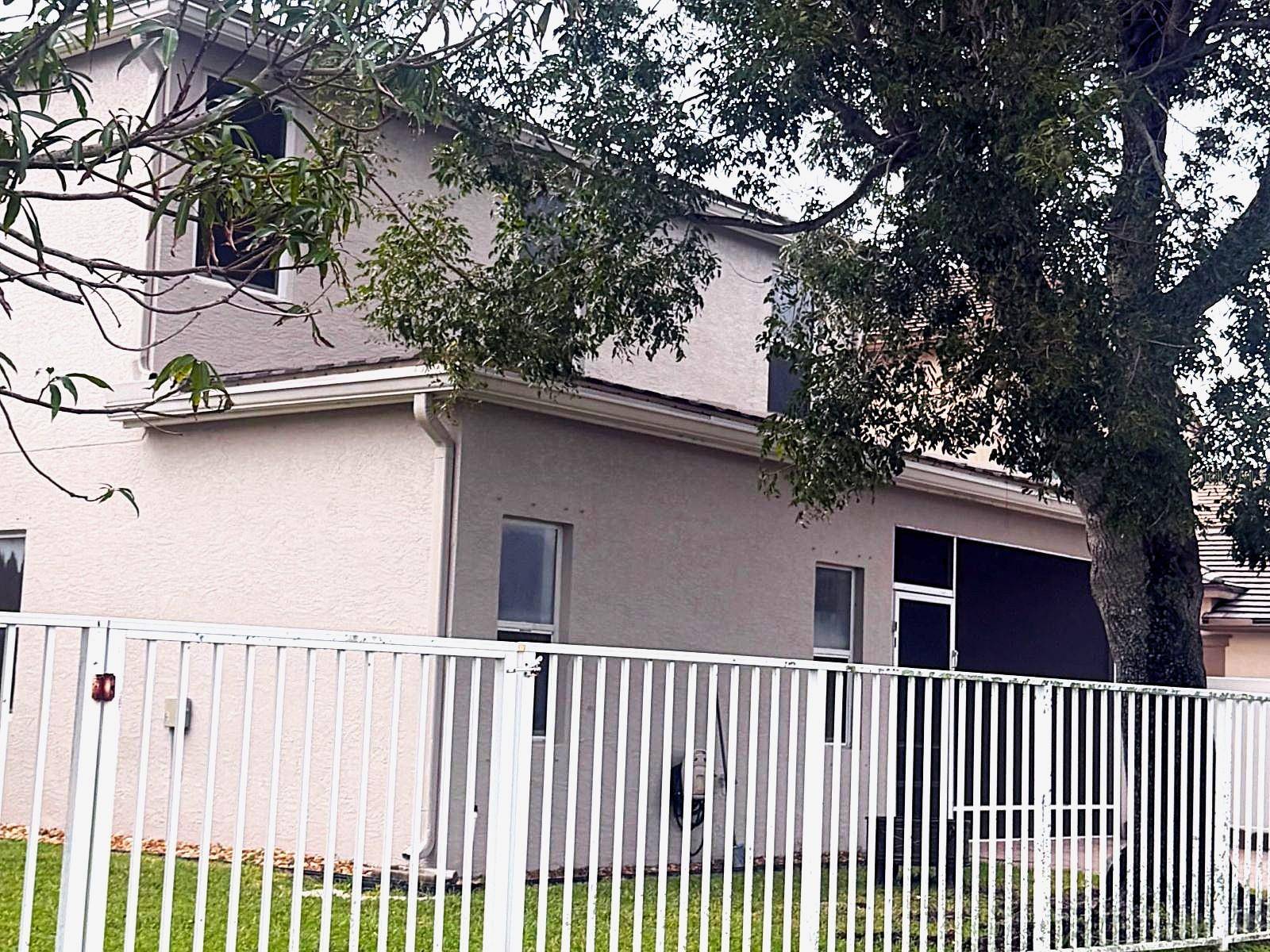 10355 LITTLE MUSTANG WAY, Lake Worth, FL 33449