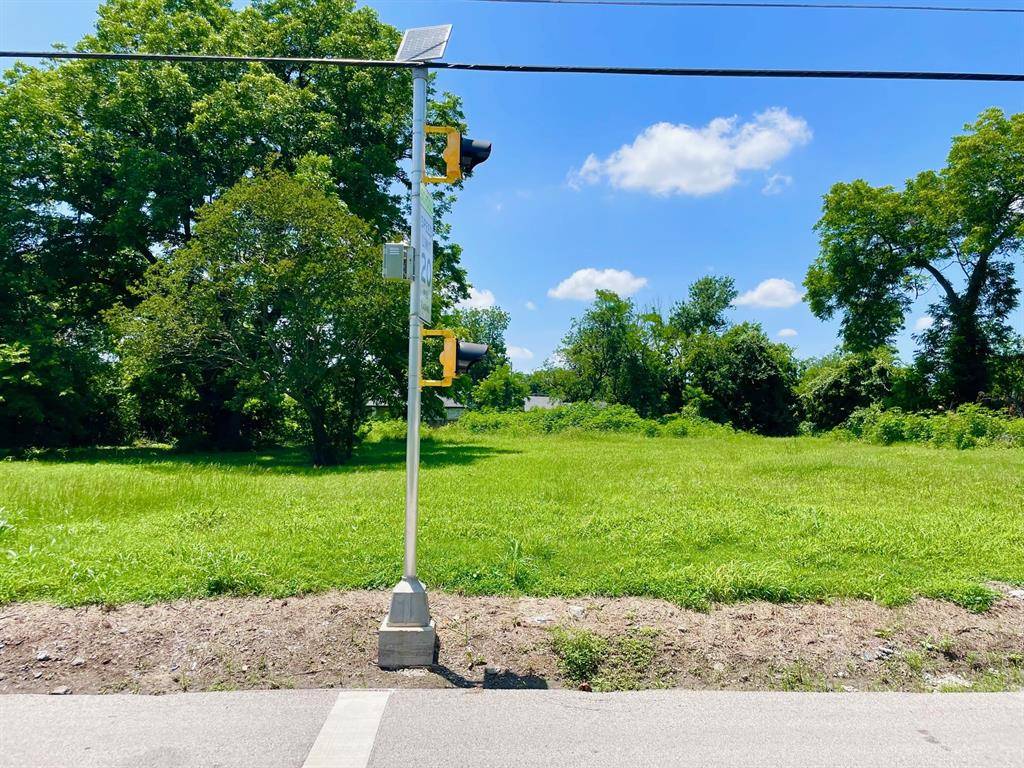 806 S Medora Street, Terrell, TX 75160