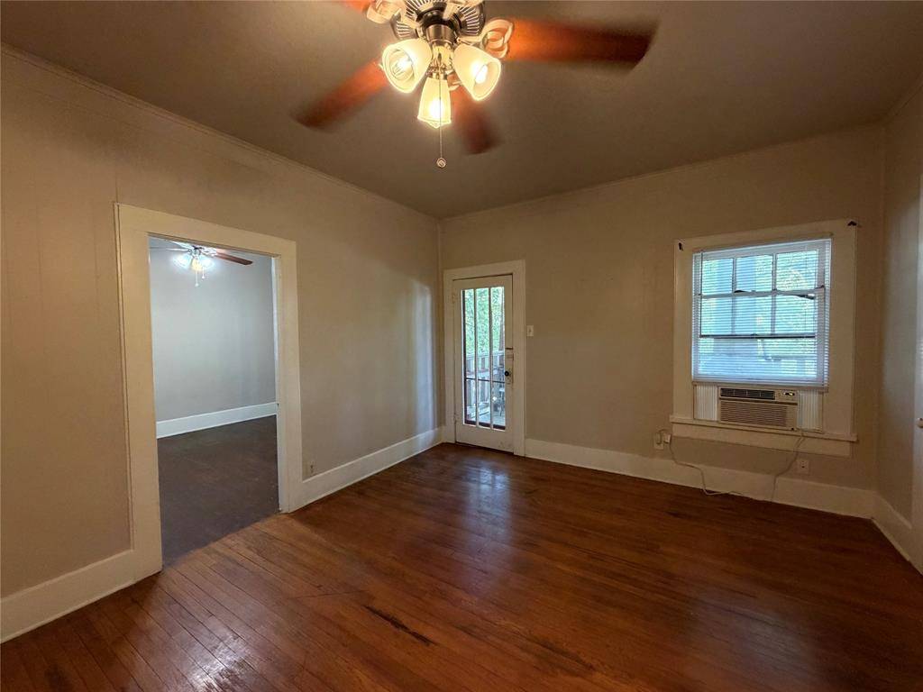 919 N Austin Street, Denton, TX 76201