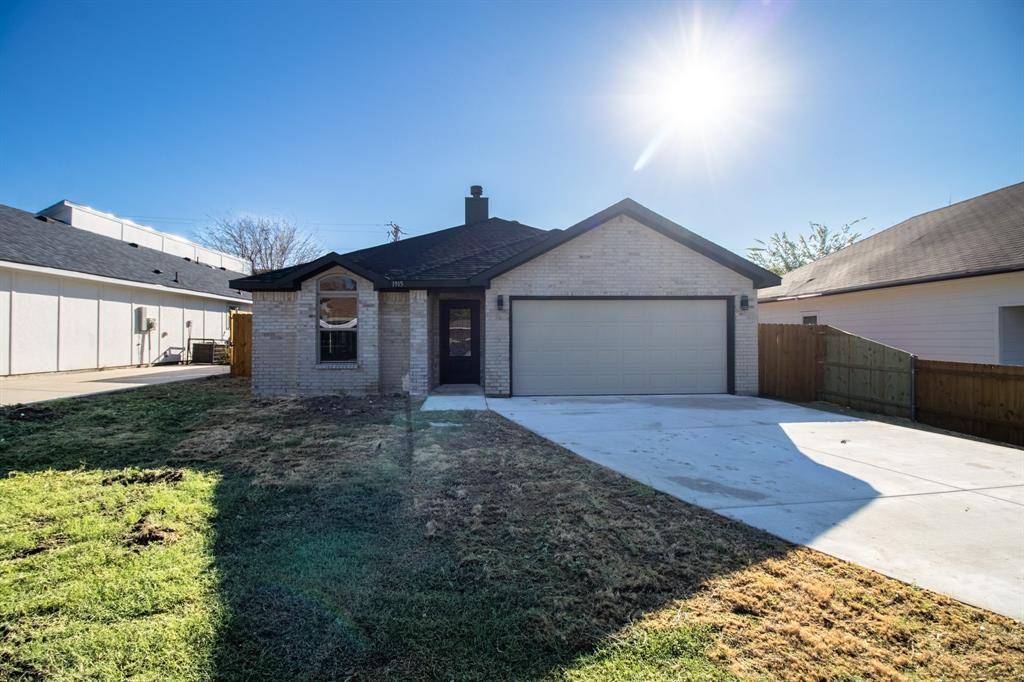 1915 Missouri Avenue, Fort Worth, TX 76104
