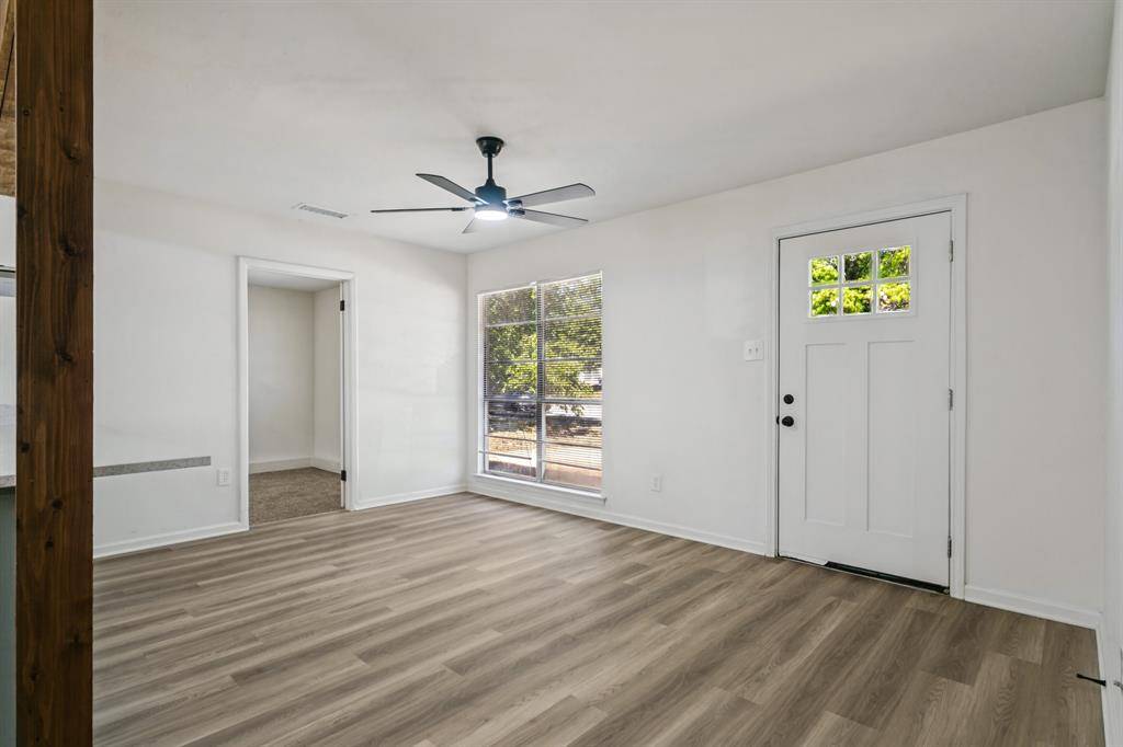 404 Limestone Drive, Euless, TX 76039
